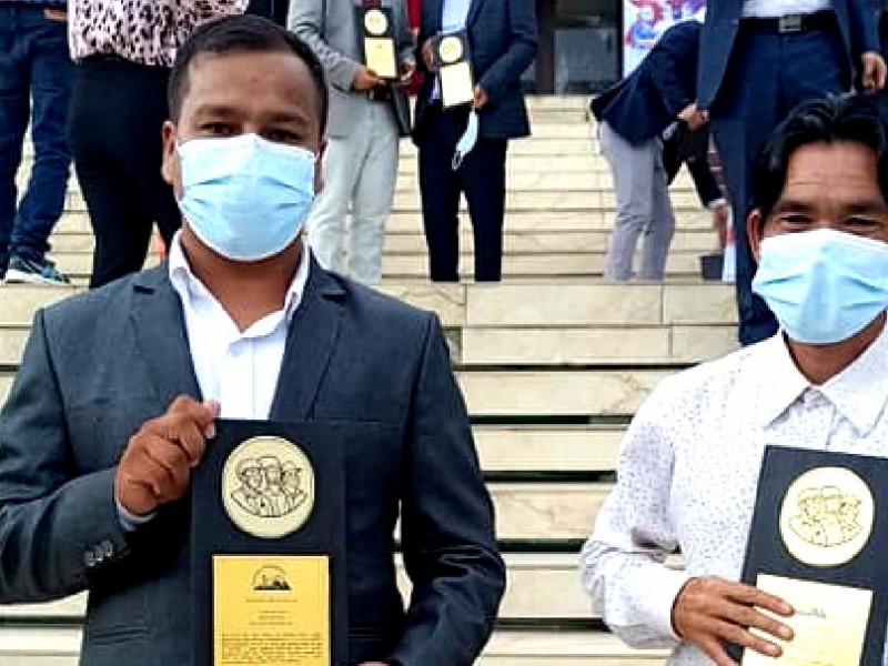 हुम्लाका डा.रावल बारबरा फाउण्डेशनद्धारा सम्मानित